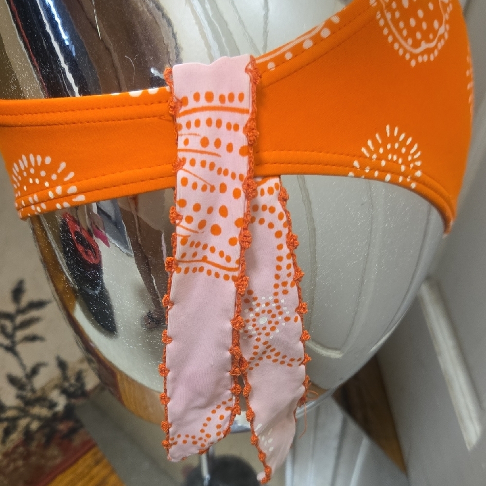 Vibrant Orange and Pink Bikini Set - Picture 7 of 16